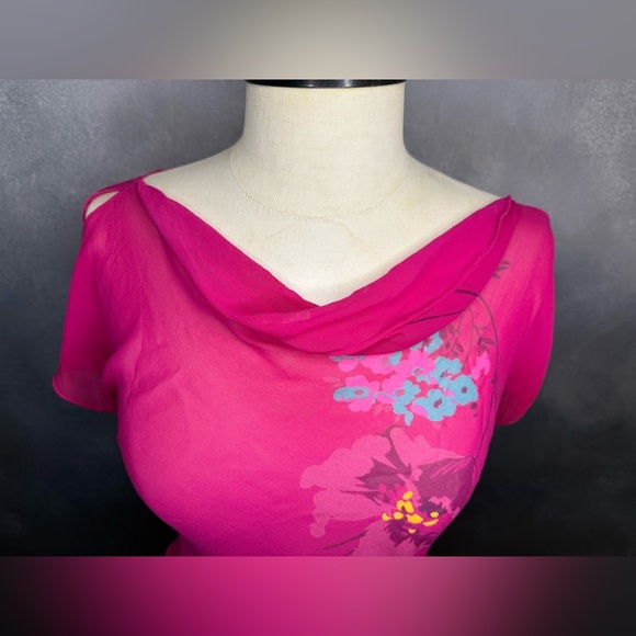 💖Y2K Express 100% Silk Fuchsia Floral Sheer Top - Size 3/4💖 - Picture 3 of 9